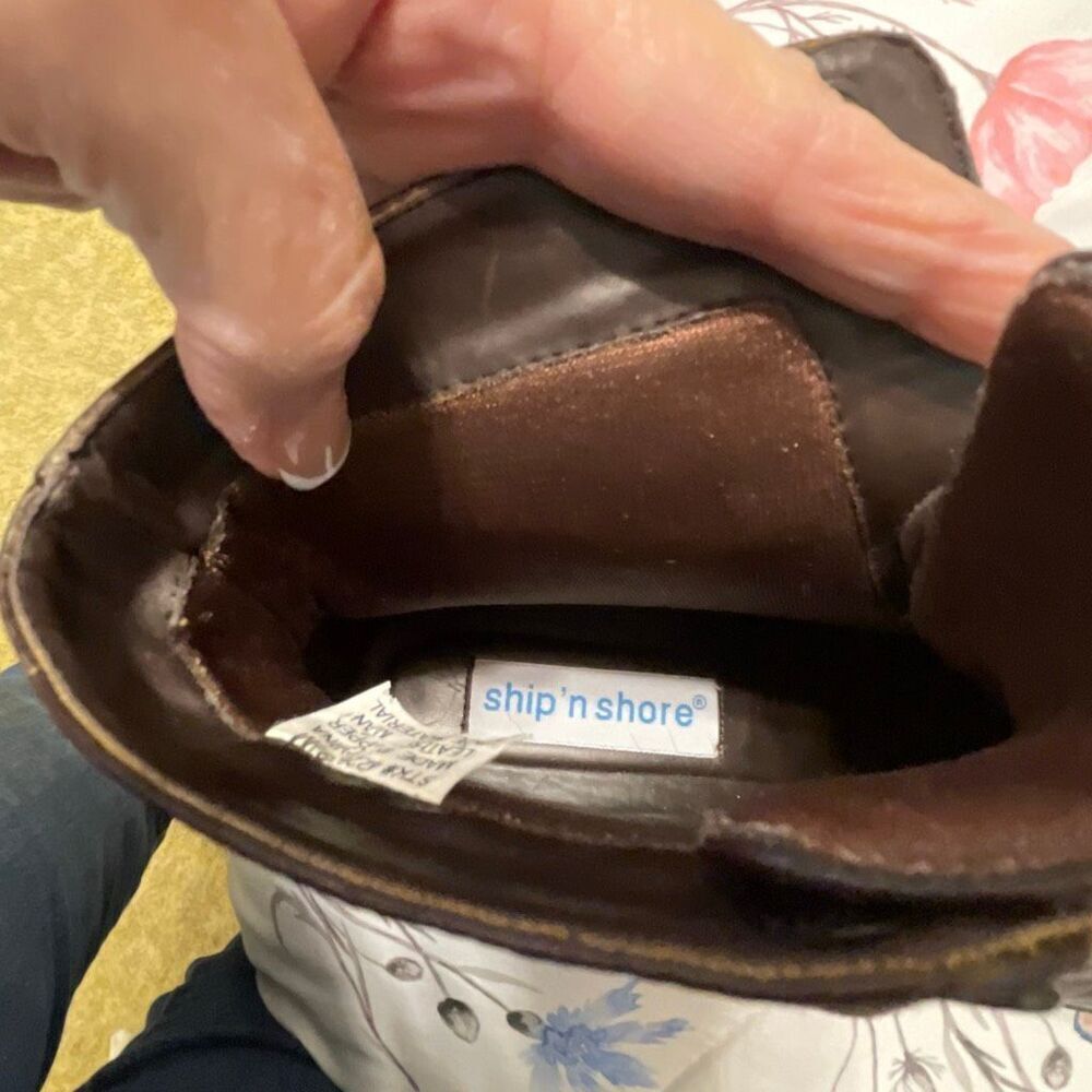 Ship’n Shore Women’s Vintage Leather Boots - Picture 11 of 13